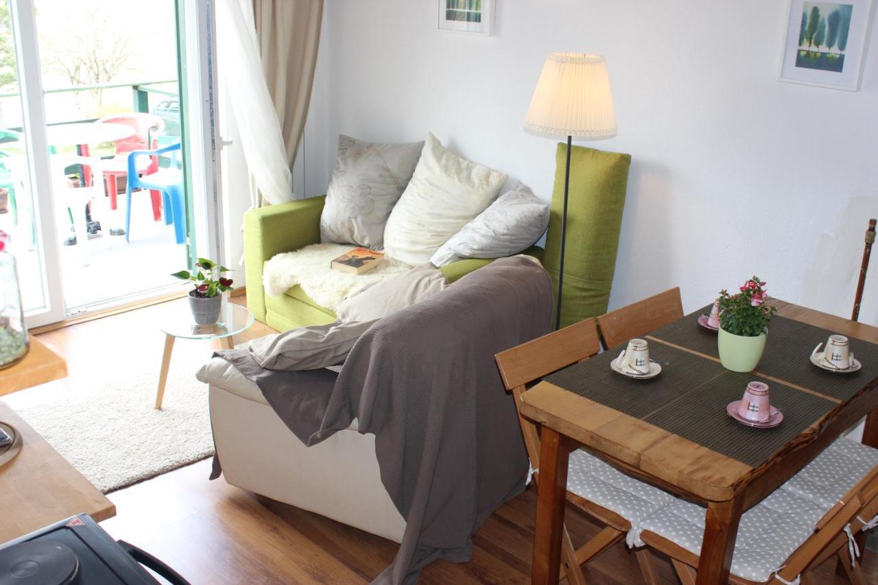 Apartment Ajda Udbina Екстер'єр фото
